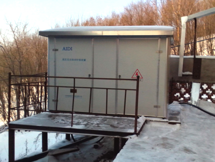 AD系列紧凑型（分组电容器）高压无功自动补偿成套装置（户外型）